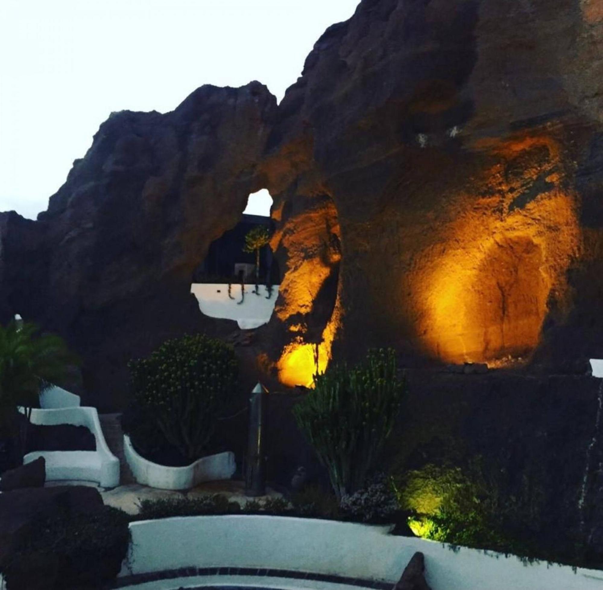 Casa Bianca Caleta De Famara Hotel Bagian luar foto